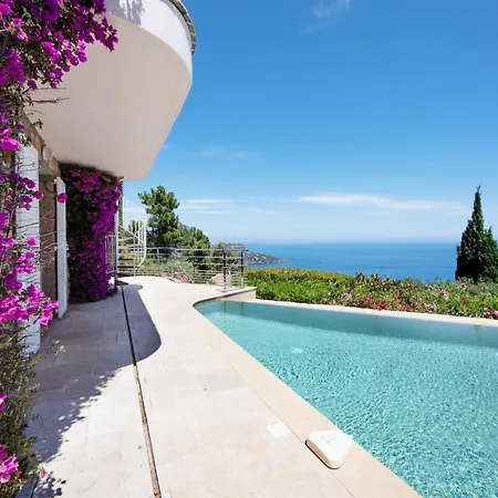 Chedi Villa Le Trayas