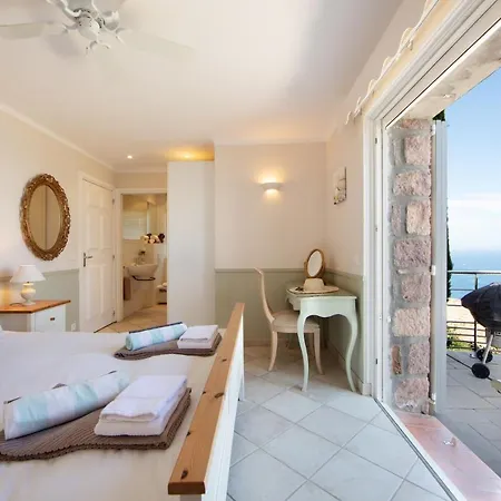 Chedi Villa Le Trayas